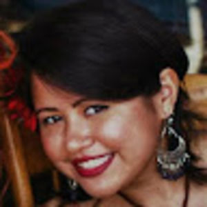 Meet your Posher, Claudia